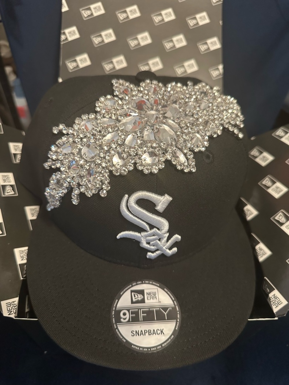 New Era Black Chicago White Sox Crystal Embellished 9FIFTY Snapback Hat